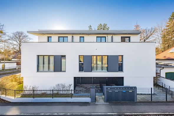 WGH 144 - Haus frontal